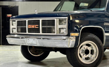 GMC-Suburban-1987-SUV-1