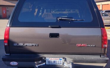 GMC-Suburban-1993-SUV-13