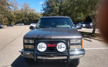 GMC-Suburban-1993-SUV-2