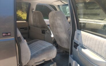 GMC-Suburban-1993-SUV-6
