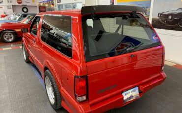 GMC-Typhoon-1992-SUV-11