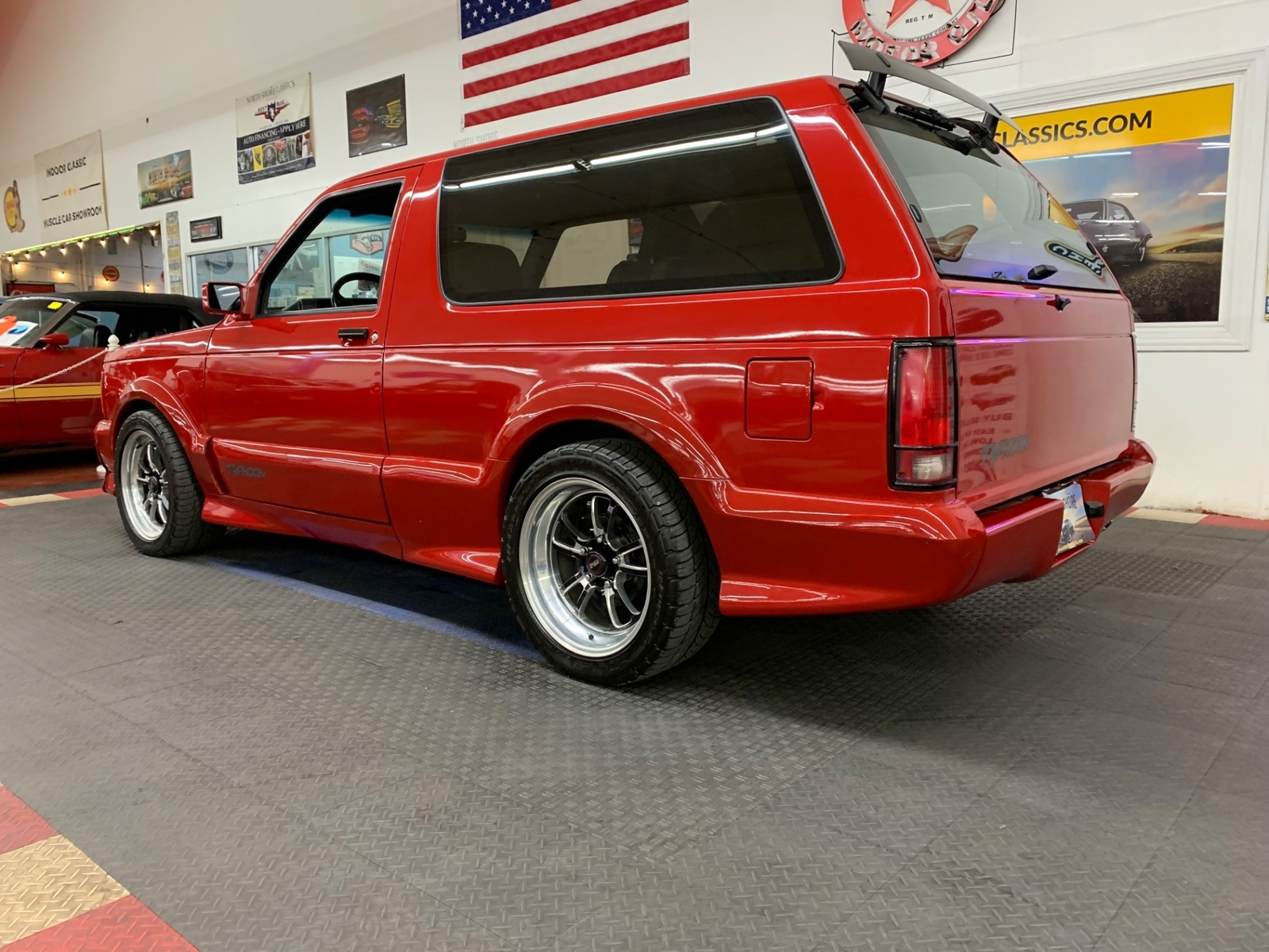 GMC-Typhoon-1992-SUV-13