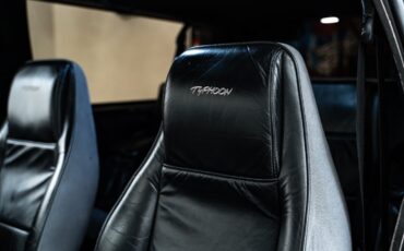 GMC-Typhoon-1992-SUV-14