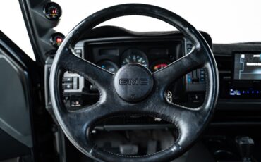 GMC-Typhoon-1992-SUV-22