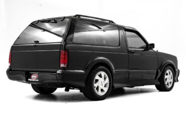 GMC-Typhoon-1992-SUV-3