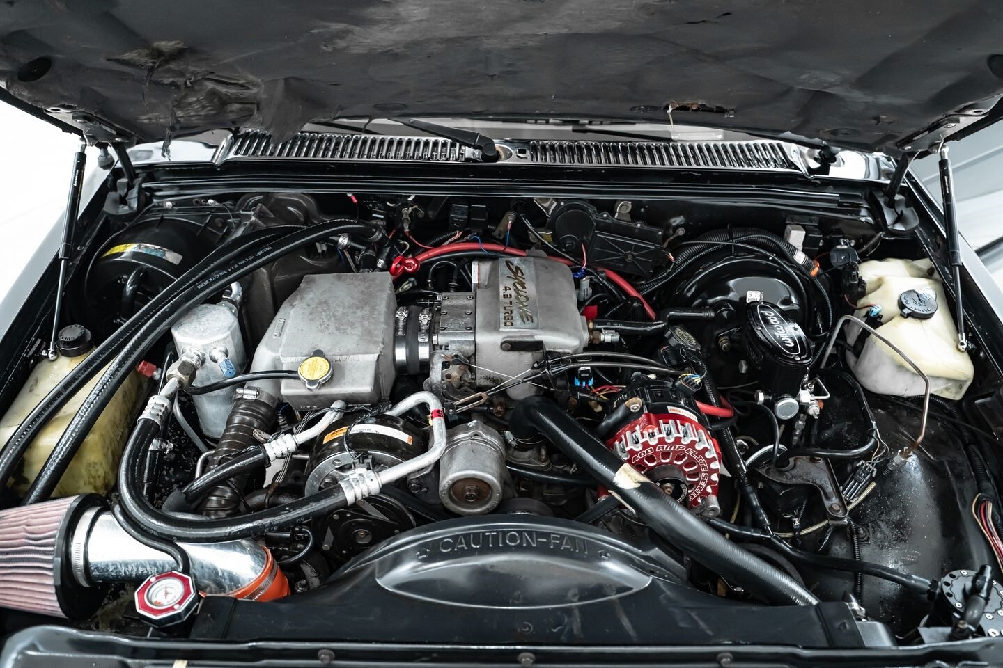 GMC-Typhoon-1992-SUV-30