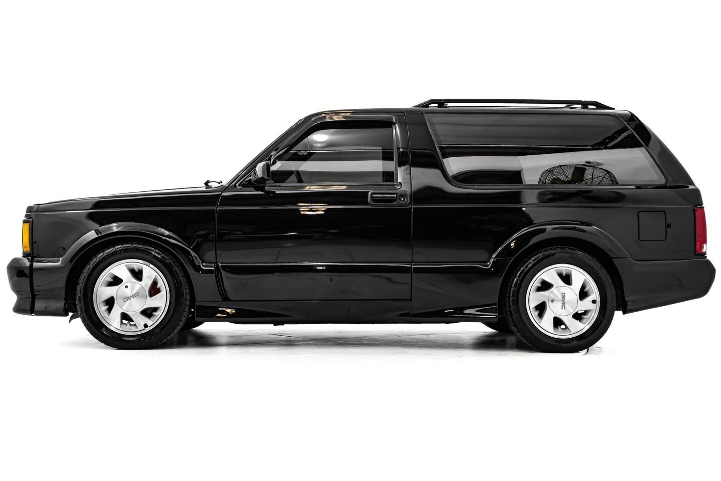 GMC-Typhoon-1992-SUV-8