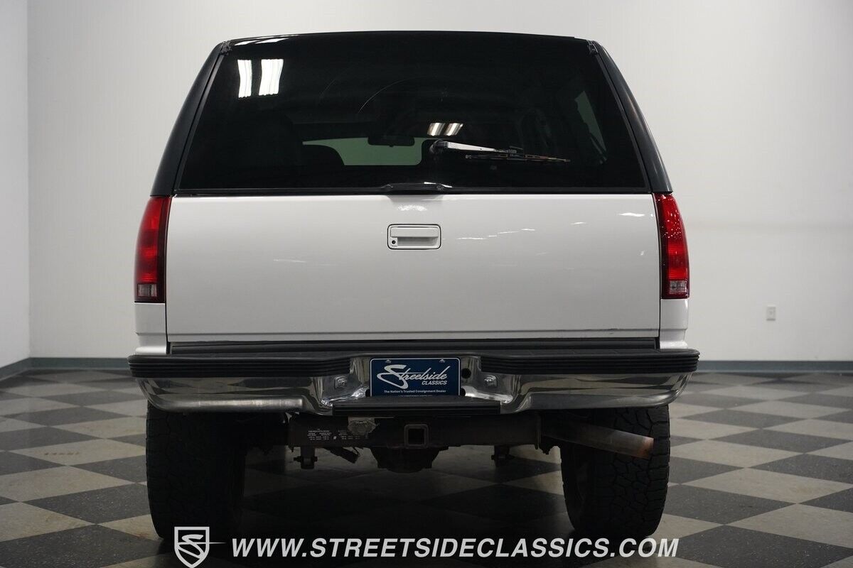 GMC-Yukon-1994-SUV-13