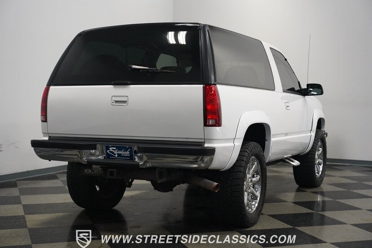 GMC-Yukon-1994-SUV-14