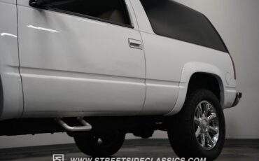 GMC-Yukon-1994-SUV-26