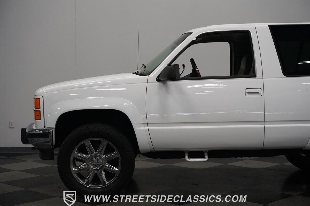 GMC-Yukon-1994-SUV-27
