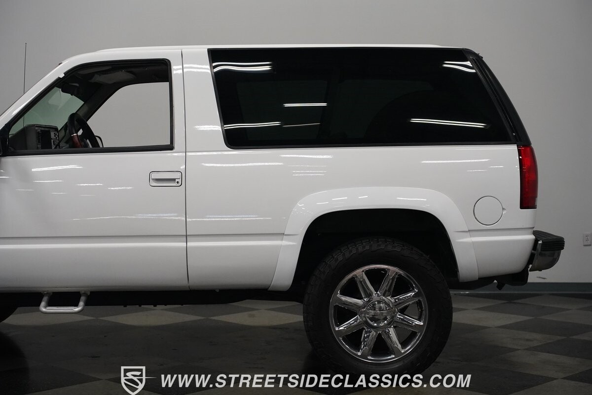 GMC-Yukon-1994-SUV-28