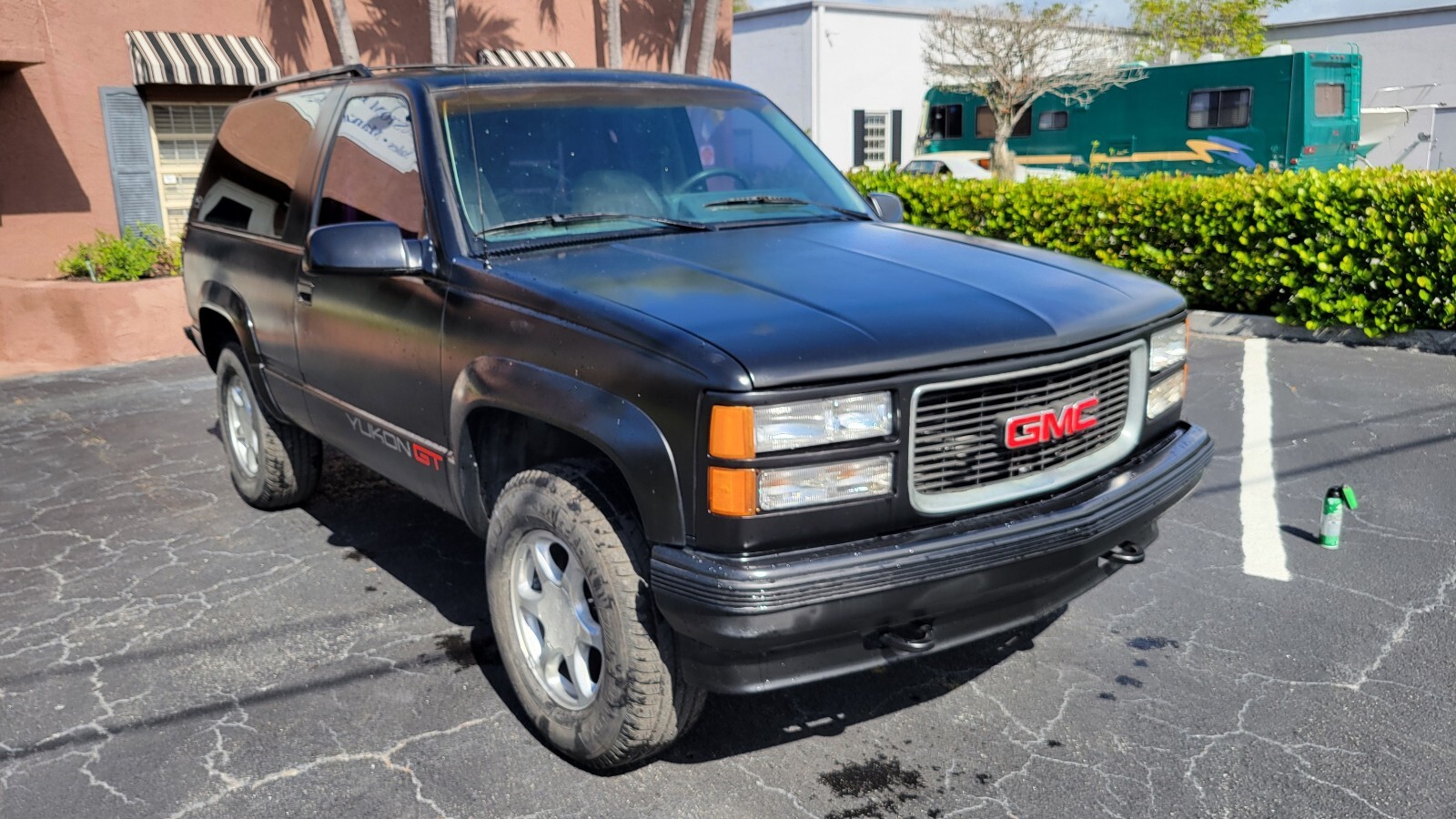GMC-Yukon-1994-SUV-3