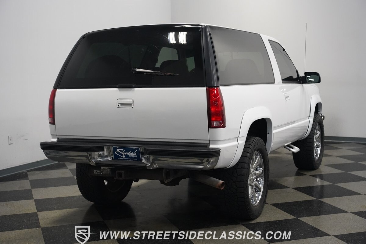 GMC-Yukon-1994-SUV-30