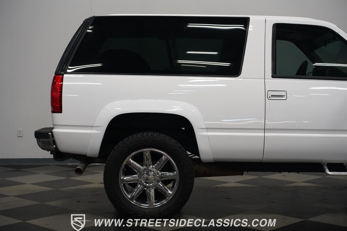 GMC-Yukon-1994-SUV-34