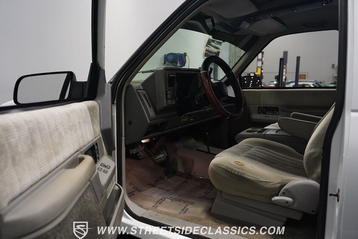 GMC-Yukon-1994-SUV-4