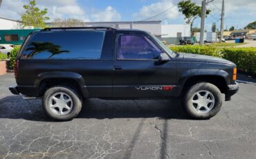 GMC-Yukon-1994-SUV-5