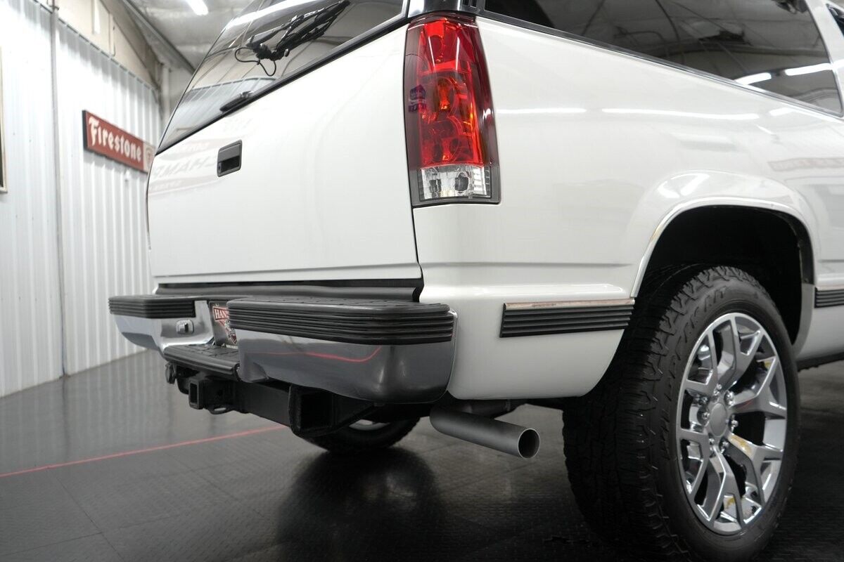 GMC-Yukon-1995-SUV-13