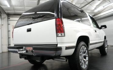 GMC-Yukon-1995-SUV-16