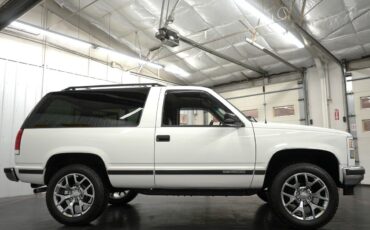 GMC-Yukon-1995-SUV-18