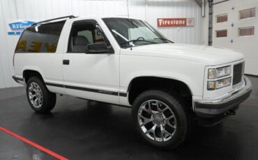 GMC-Yukon-1995-SUV-19