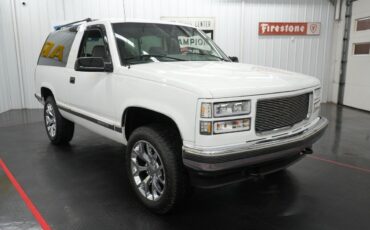 GMC-Yukon-1995-SUV-21