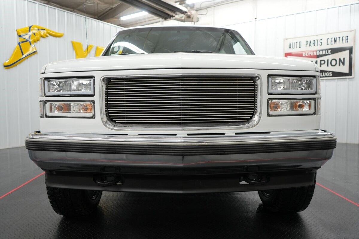 GMC-Yukon-1995-SUV-28