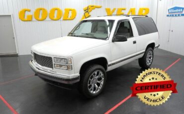 GMC-Yukon-1995-SUV
