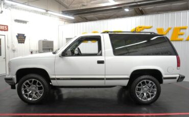 GMC-Yukon-1995-SUV-4