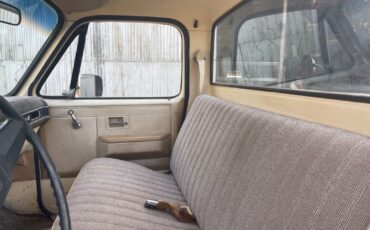GMC-sierra-classic-2500-1987-16