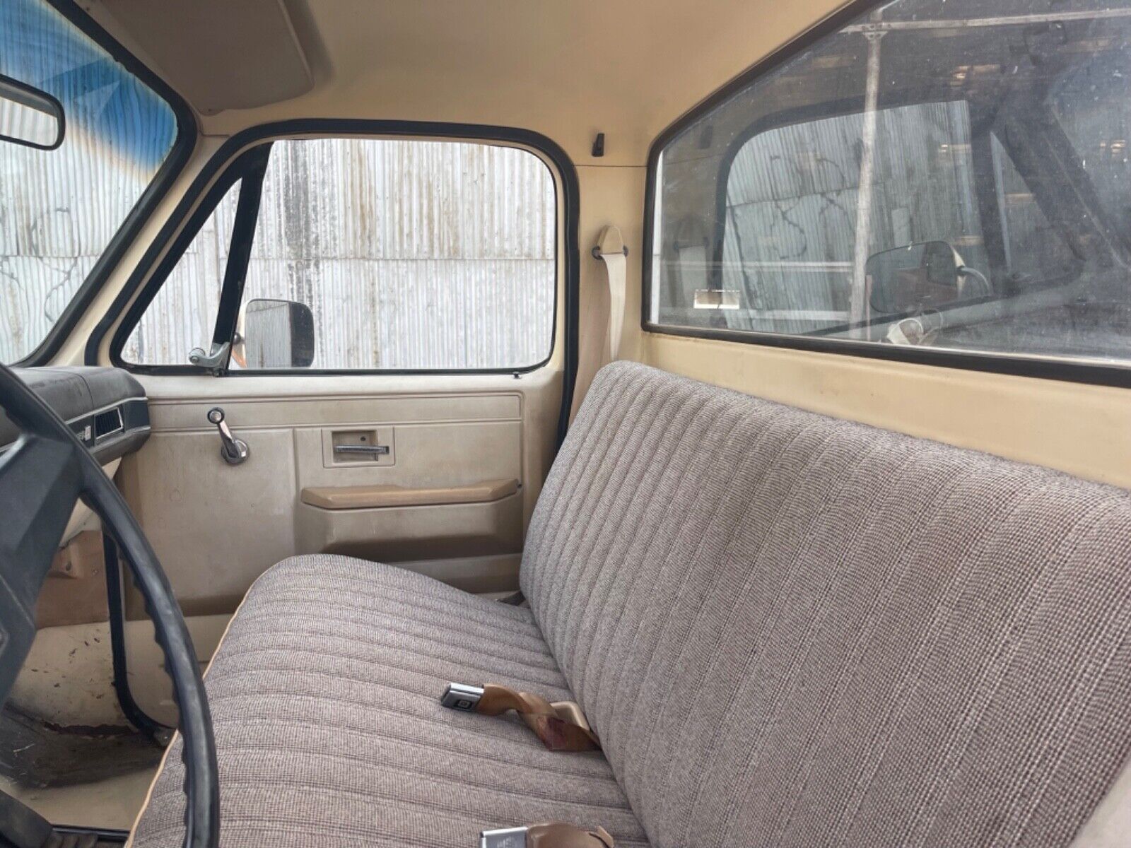 GMC-sierra-classic-2500-1987-16
