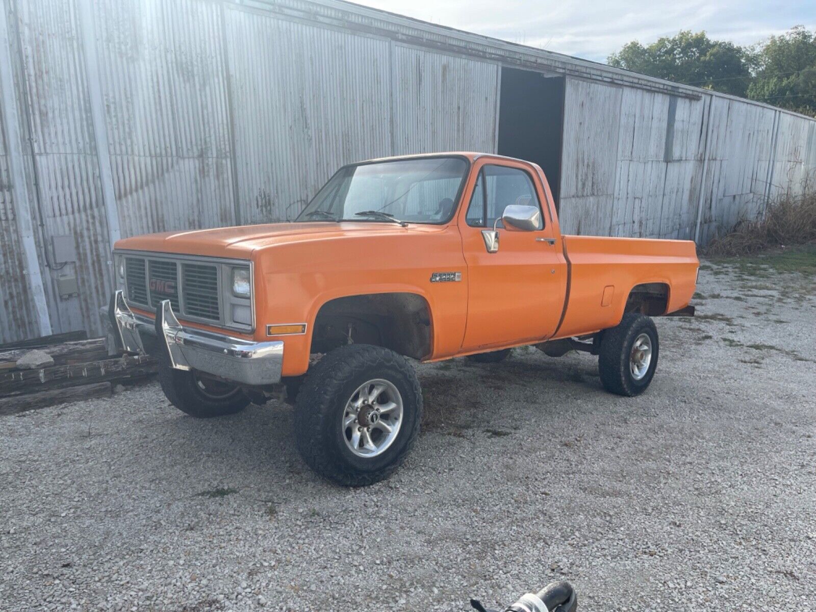 GMC-sierra-classic-2500-1987-8