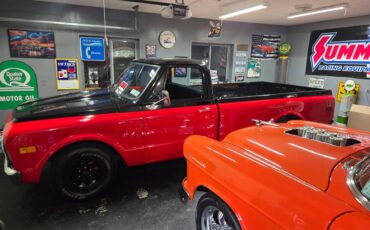 Gmc-1968-red-2
