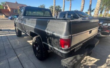 Gmc-1973-black-1