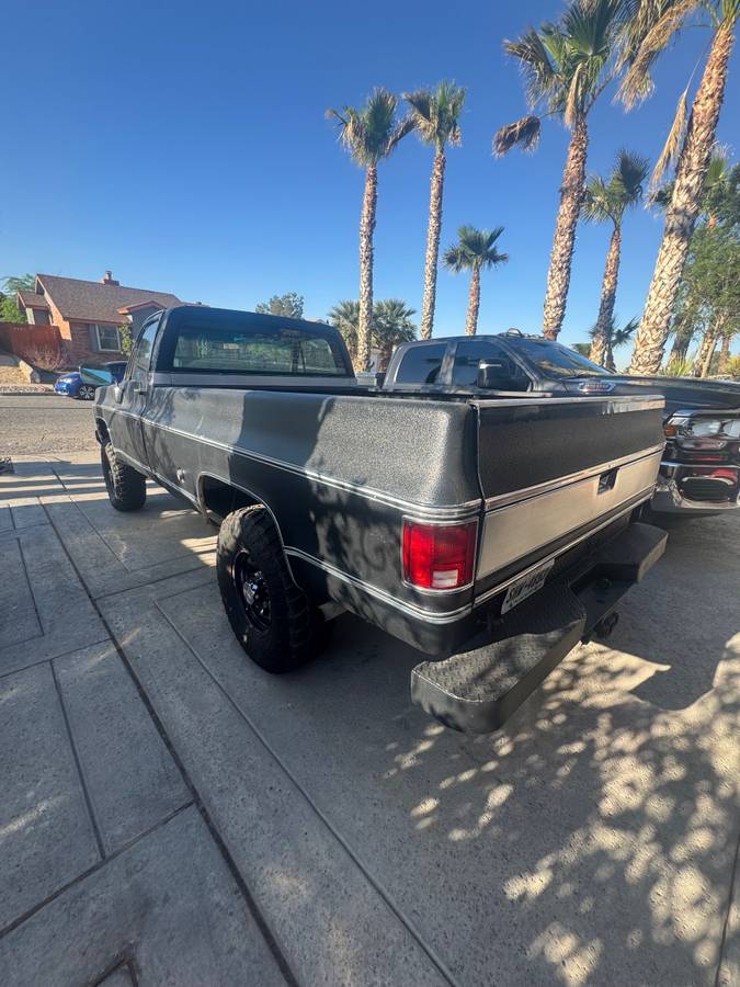 Gmc-1973-black-1