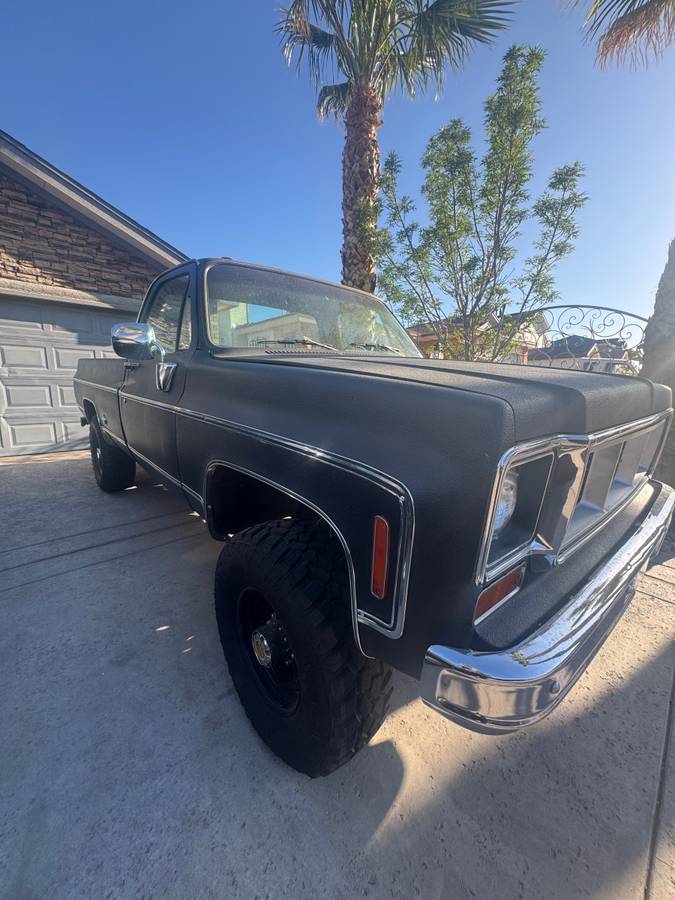 Gmc-1973-black-2