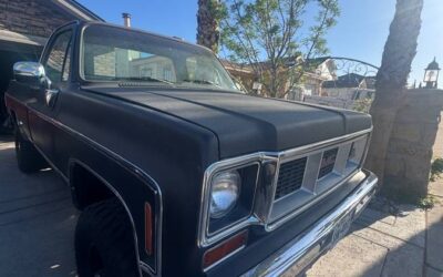 Gmc   1973 black