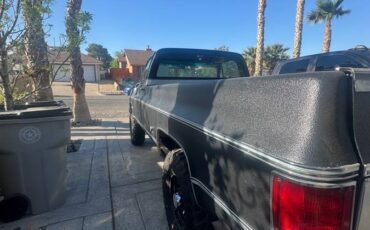 Gmc-1973-black-6