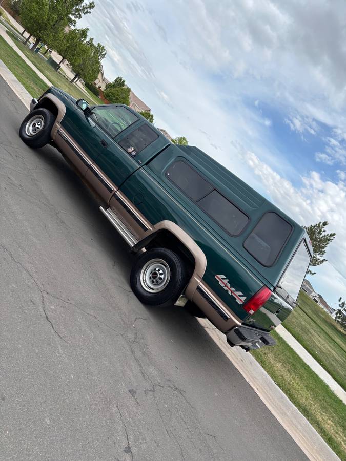 Gmc-2500-sierra-diesel-1995-green-1
