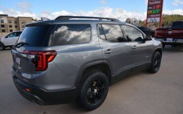 Gmc-Acadia-at4-2021-grey-5