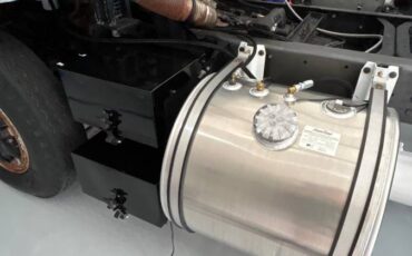 Gmc-Astro-95-diesel-1979-blue-10