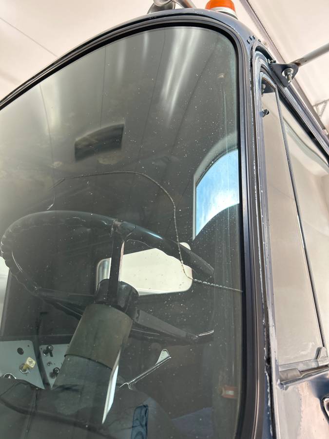 Gmc-Astro-95-diesel-1979-blue-18