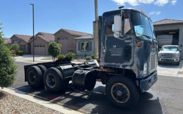 Gmc-Astro-95-diesel-1979-blue-4
