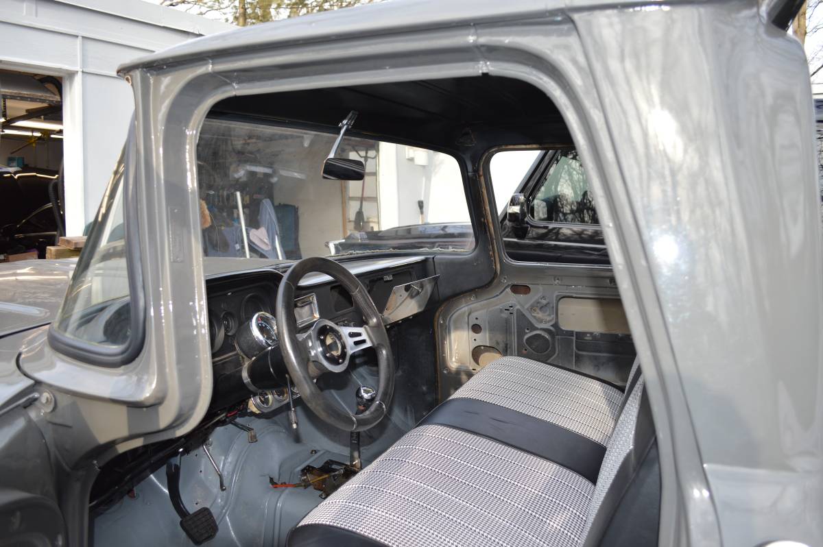 Gmc-C10-1963-grey-2