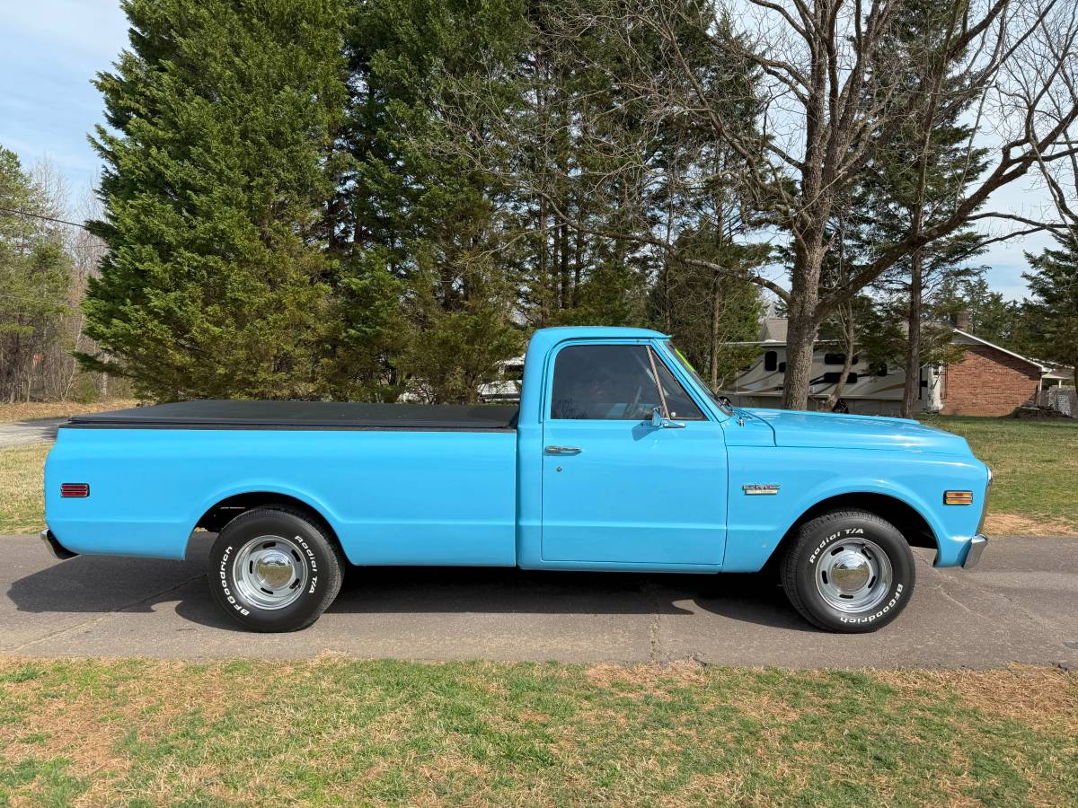 Gmc-C10-long-bed-1972-blue-9