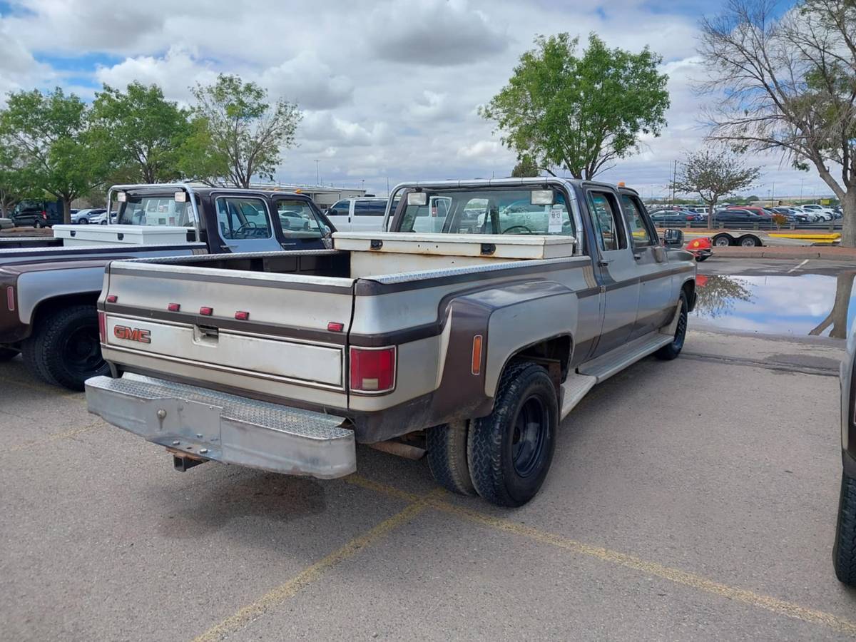 Gmc-C30-1988-9