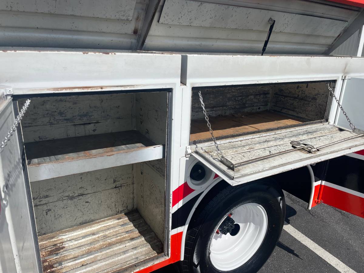 Gmc-C3500-1985-white-21