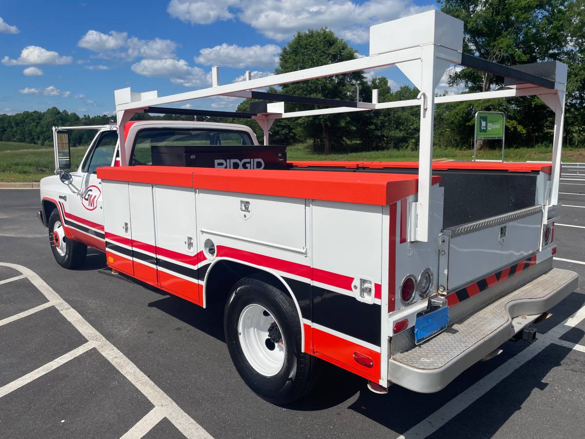 Gmc-C3500-1985-white-5