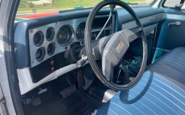 Gmc-C3500-1985-white-9