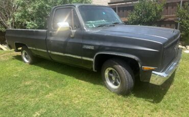Gmc-Ck-pickup-12-ton-nominalmc-1986-black-1